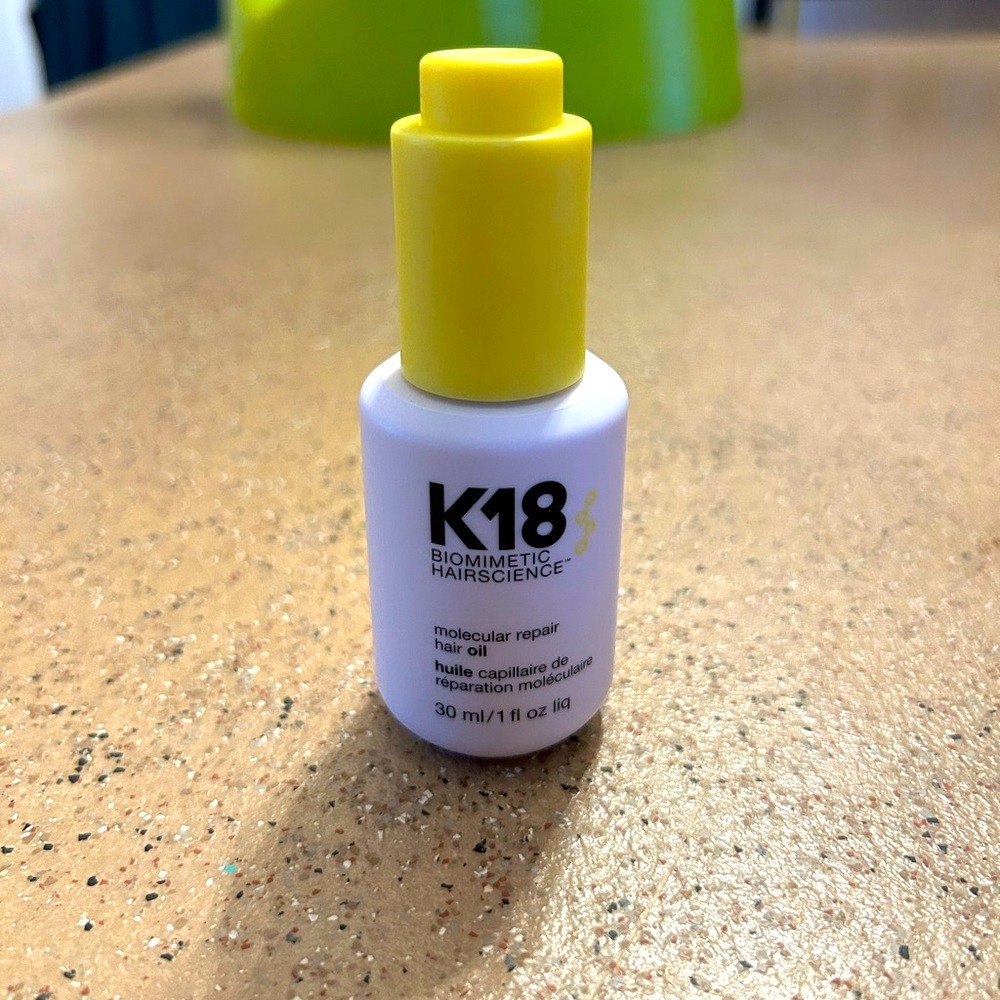 K18 molecular Repair hair oil!